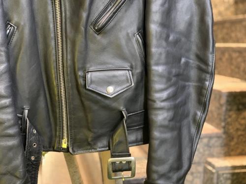 ライダースジャケット