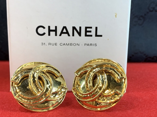 ラグジュアリーブランドのCHANEL