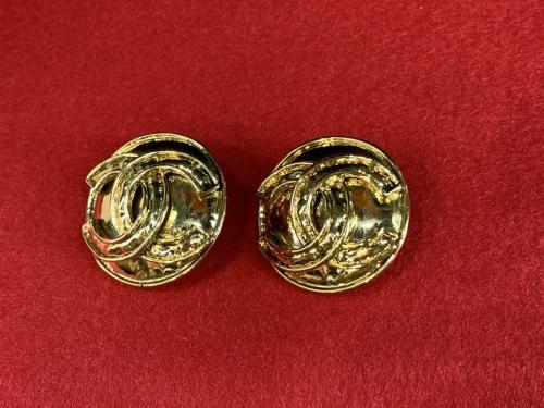 シャネルのココマークイヤリング