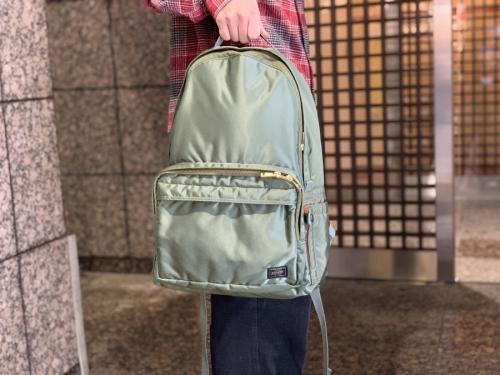 ポーターのバックパック