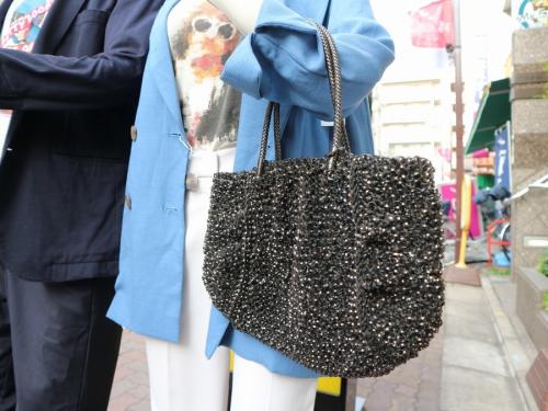 ワイヤーバッグのブラック