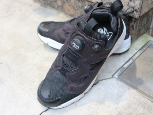 スポーツブランドのReebok