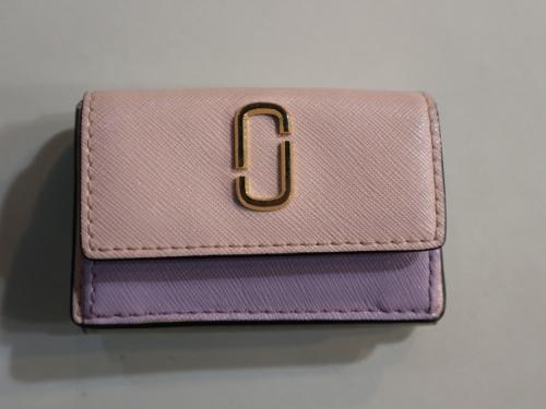 ショルダーバッグの財布