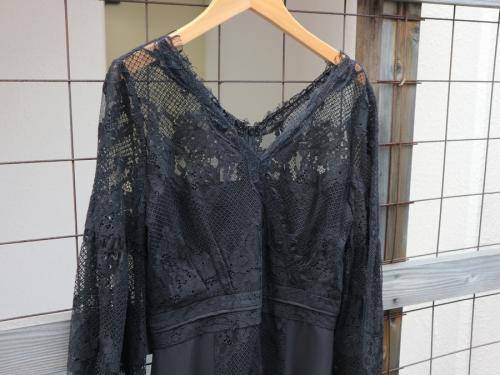 ナインのワンピース