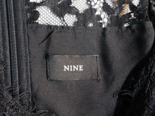 ワンピースのレースワンピース