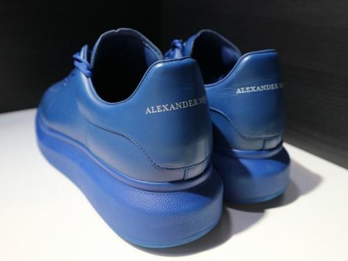 アレキサンダー マックイーンのスニーカー