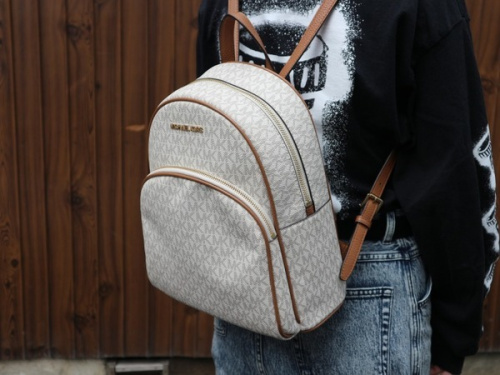 トレファクスタイル新小岩店ブログ画像１