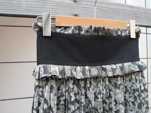 クラネのスカート