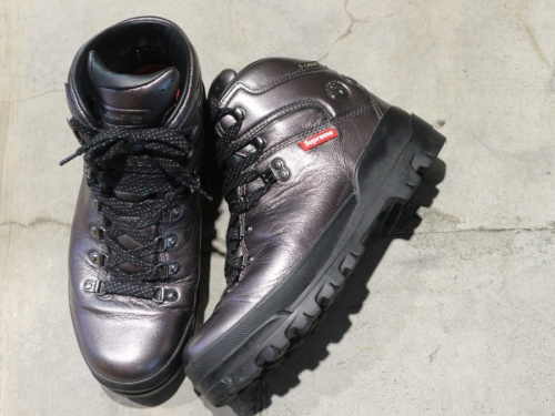 ストリートブランドのSUPREME×Timberland