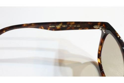 サングラスのWebb SUN