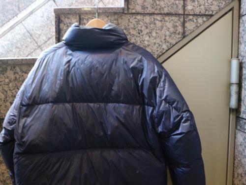 ファーストダウン × フリークスストアのダウンジャケット