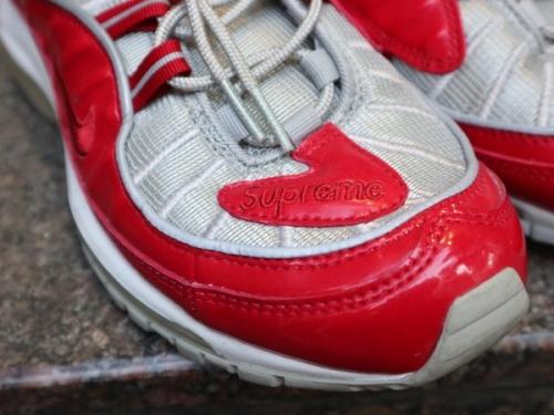 NIKEAIR MAX 98　SUPREMEのナイキ エアマックス 98　シュプリーム