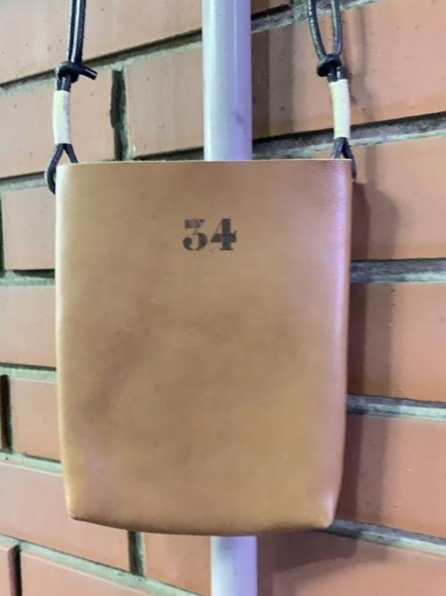 34 Pochette