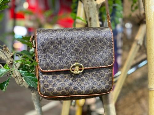 CELINEのセリーヌ