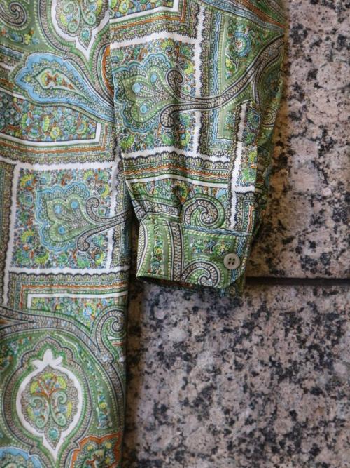 プラダのシルクペイズリーシャツワンピース