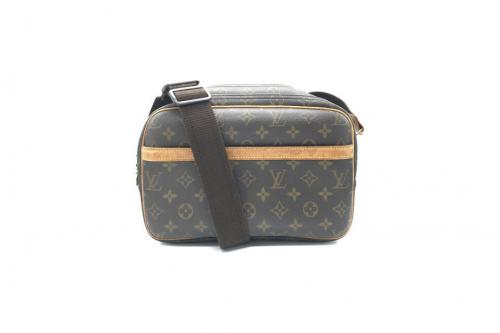 LOUIS VUITTON 　のルイ ヴィトン　