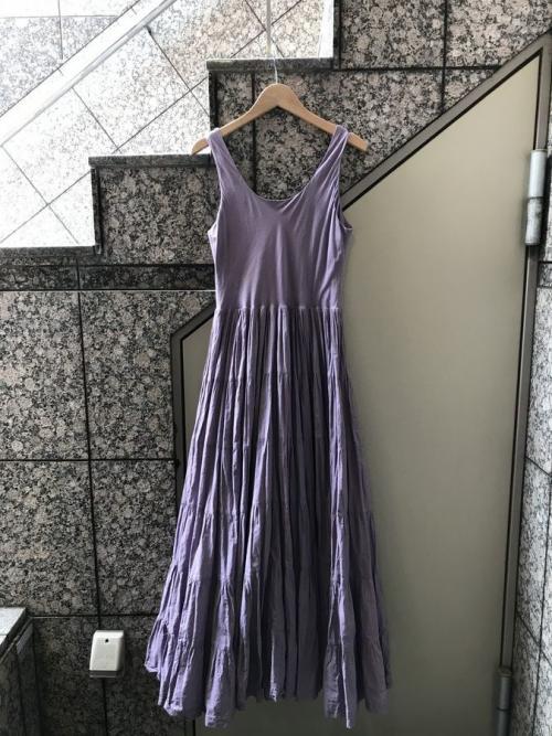 マリハのノースリーブワンピース