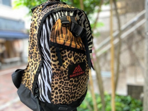 コラボ・別注アイテムのGREGORY × BEAMSBOY