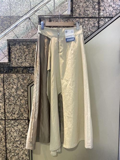 メゾン ミハラヤスヒロのインサイドアウトデザインヘムロングスカート