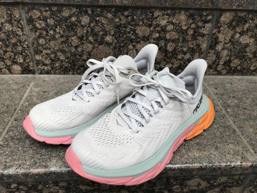 HOKAONEONEのホカ オネオネ