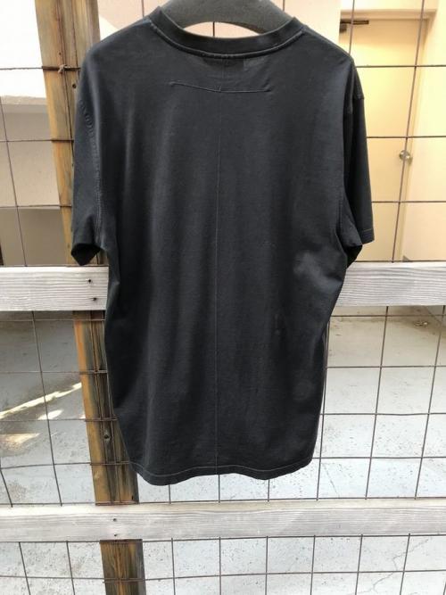 ジバンシーのプリントTシャツ