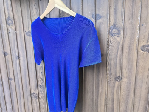 ドメスティックブランドのPLEATS PLEASE