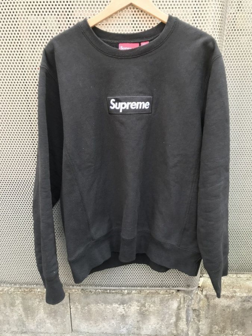 ストリートブランドのSUPREME