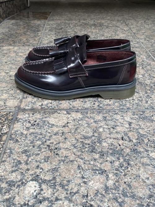 ト゛クターマーチンのADRIAN　タッセルローファー