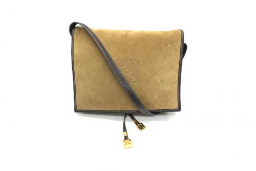 ロエベのスウェード