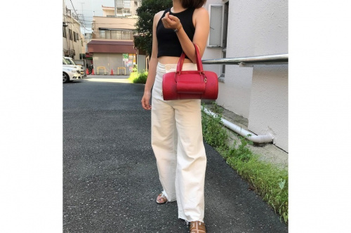 ラグジュアリーブランドのLOUIS VUITTON 　