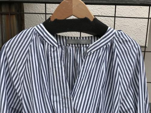 ストライプのㇲキッパーシャツワンピース