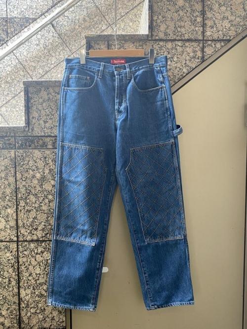 SUPREMEのシュプリーム