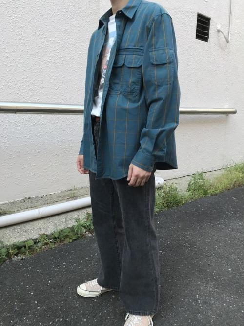 シュプリームのTwill Multi Pocket Shirt
