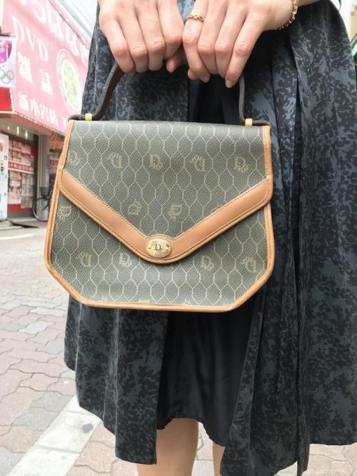 Christian Diorのクリスチャン ディオール