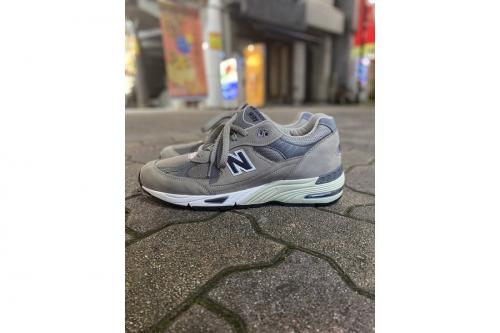 NEW BALANCEのニューバランス