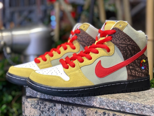 スニーカーのNIKE