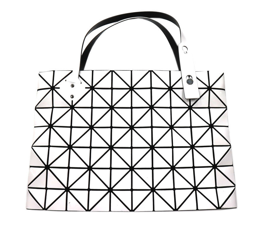 人気♪【BAO BAO ISSEY MIYAKE】バオバオイッセイミヤケ CARTON 楽天市場】 バオバオ イッセイミヤケ BAO BAO ISSEY MIYAKE