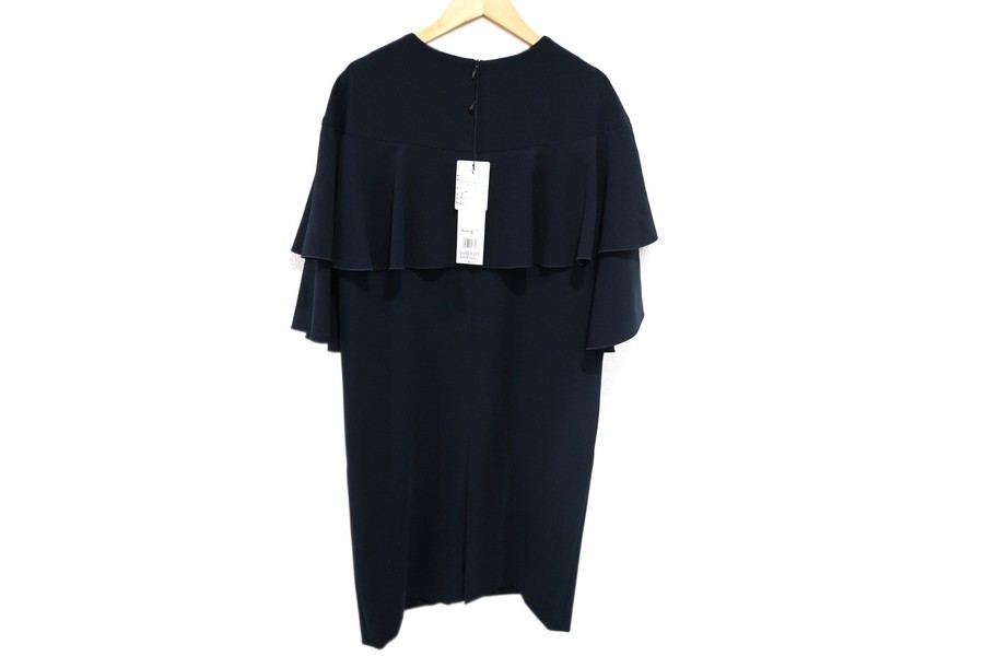アドーア（ADORE）ソフトトリアセラッフルスリーブワンピースが入荷
