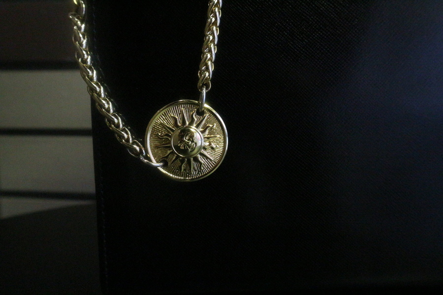 GIANNI VERSACE/ジャンニ・ヴェルサーチ】オールドスクエア