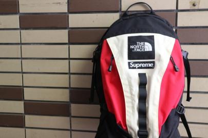 「ストリートブランドのSupreme×THE NORTH FACE 」