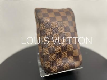 「ラグジュアリーブランドのLOUIS VUITTON 　 」