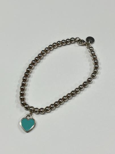 「ラグジュアリーブランドのTiffany & Co. 」