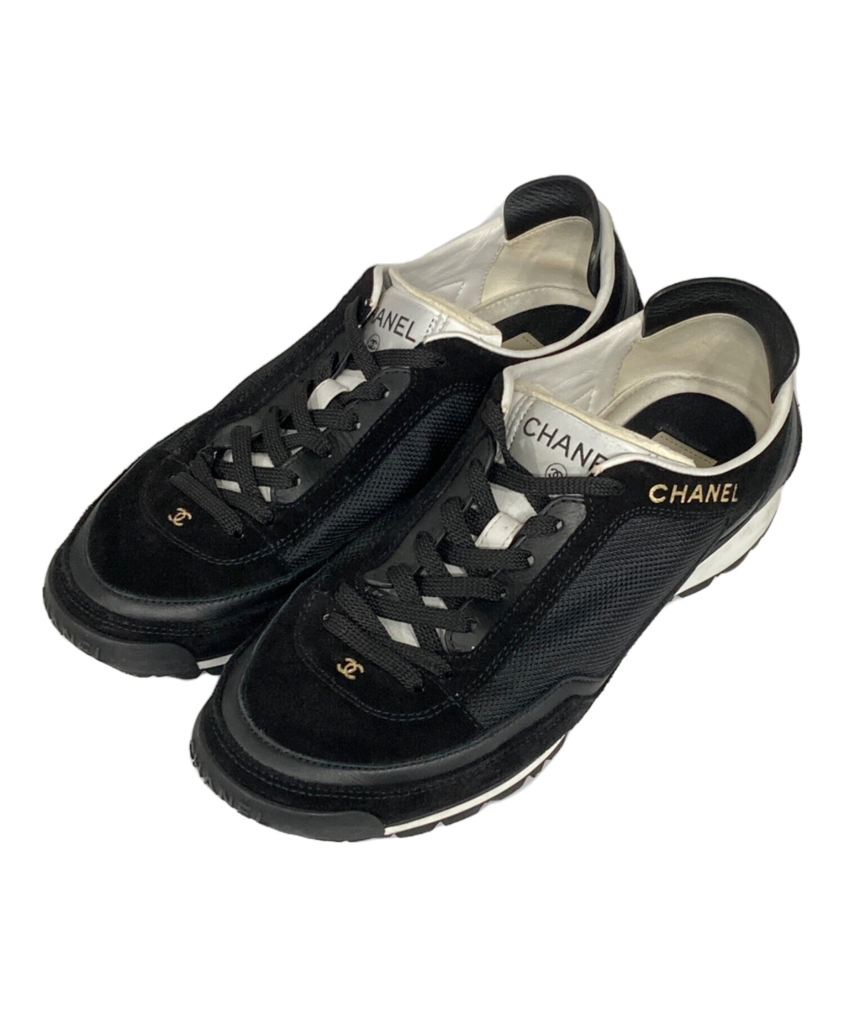 CHANEL / シャネル】ココマークローカットスニーカー | その一歩から