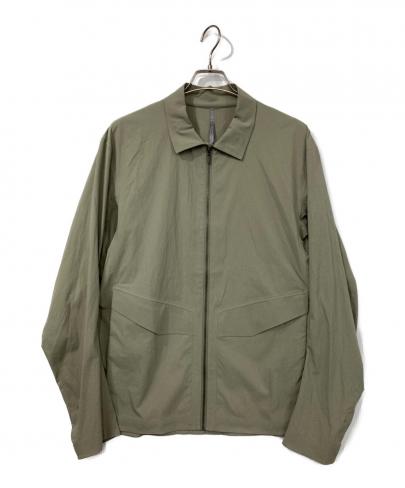 「アウトドアブランドのARC'TERYX VEILANCE 」
