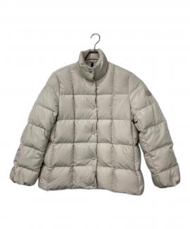 「ラグジュアリーブランドのMONCLER 」