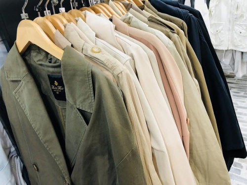 トレンチの買取強化