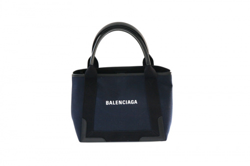 BALENCIAGAのバレンシアガ
