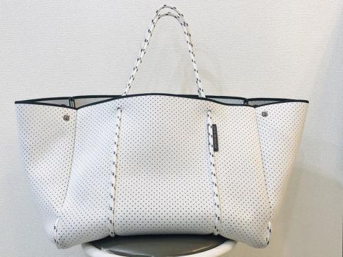 ステイトオブエスケープのESCAPE CARRYALL-ESCHMG