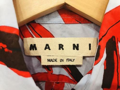 マルニのアロハシャツ