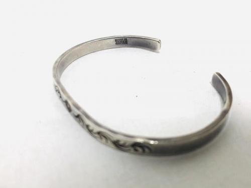 太陽神バングルのユニセックス